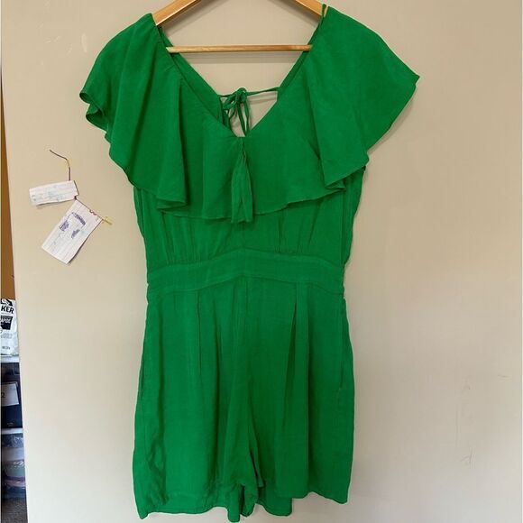 Zara Green Romper - Picture 1 of 9